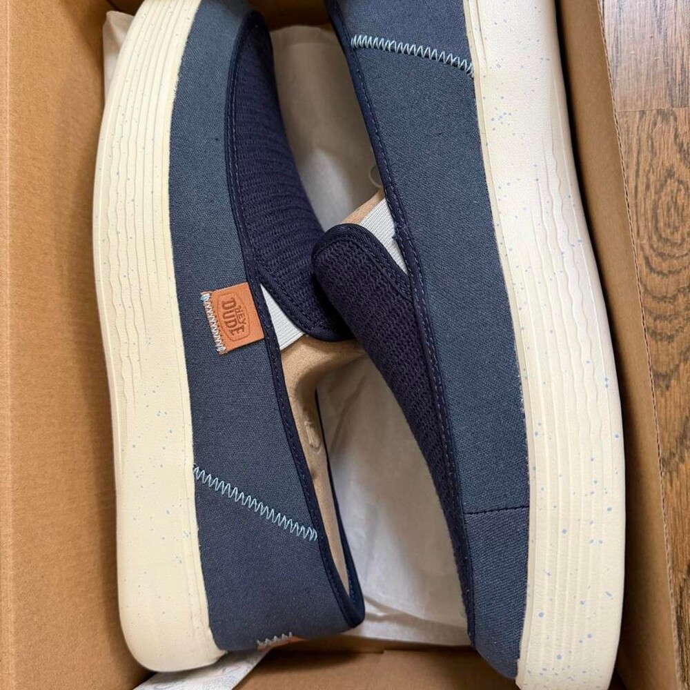 Hey Dude navy blue slip-on sneakers M13 #heydude #slipons